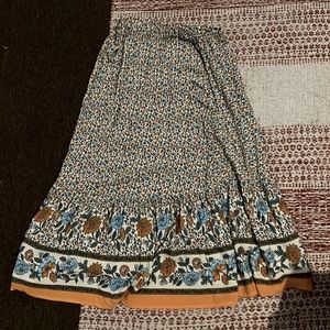 mamma mia vibe maxi skirt